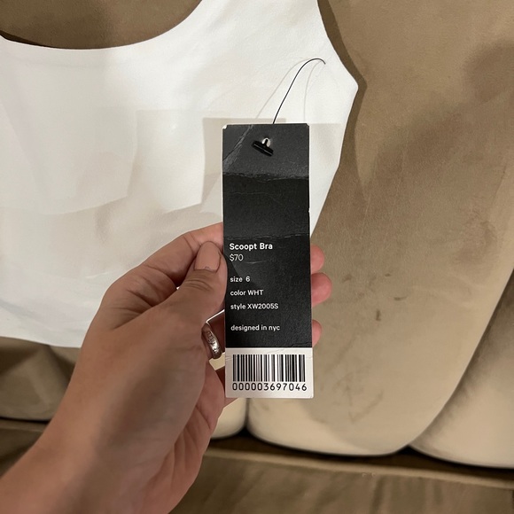 Lab Bra - Picture 2 of 2